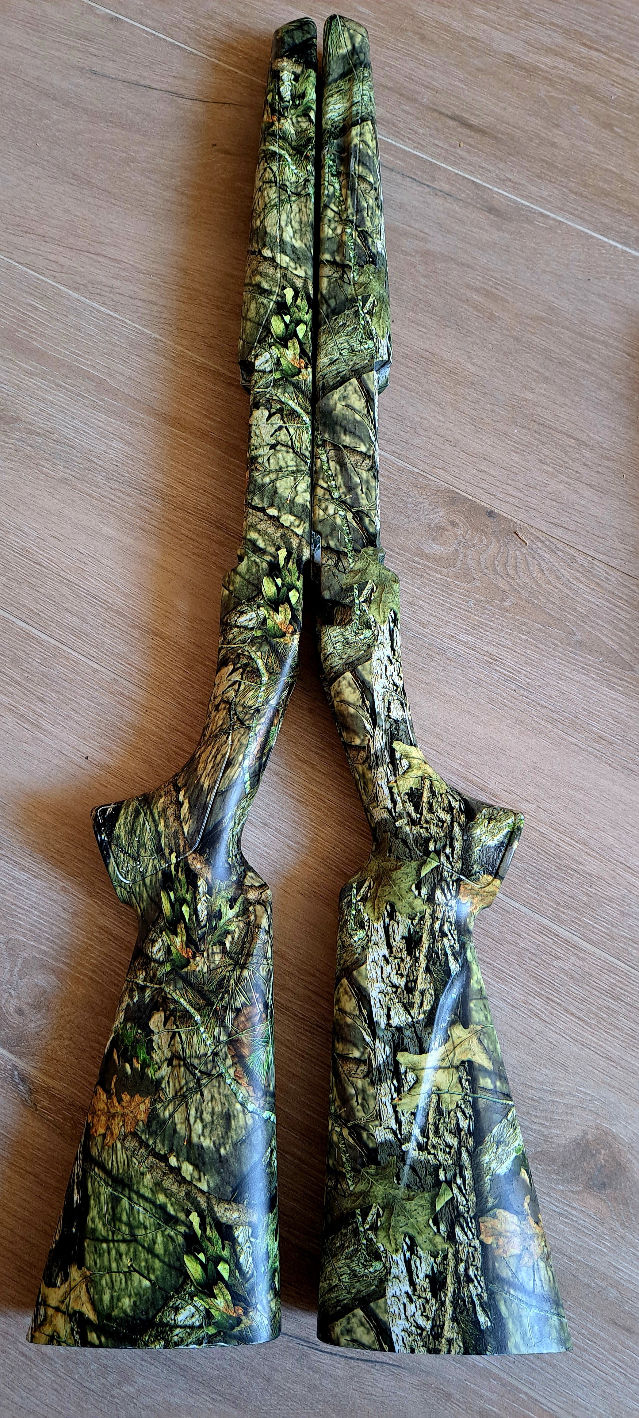 DECORACIÓN DE CULATA O CULATA Y GUARDAMANOS CON HIDROIMPRESIÓN